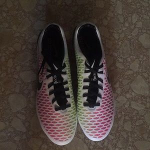 Nike Magista